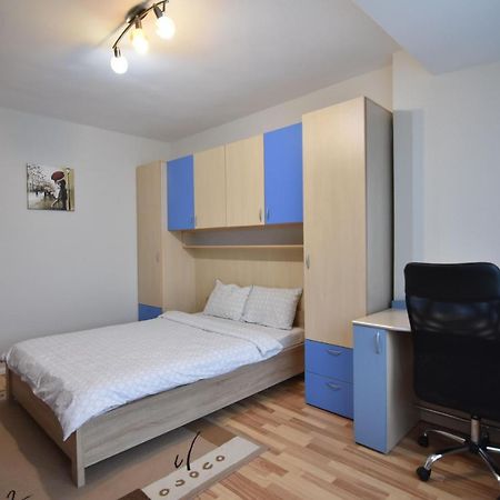Apartment Superb Intr-O Locatie Premium 티미쇼아라 외부 사진