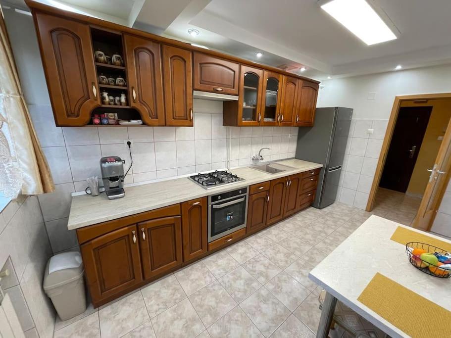 Apartment Superb Intr-O Locatie Premium 티미쇼아라 외부 사진