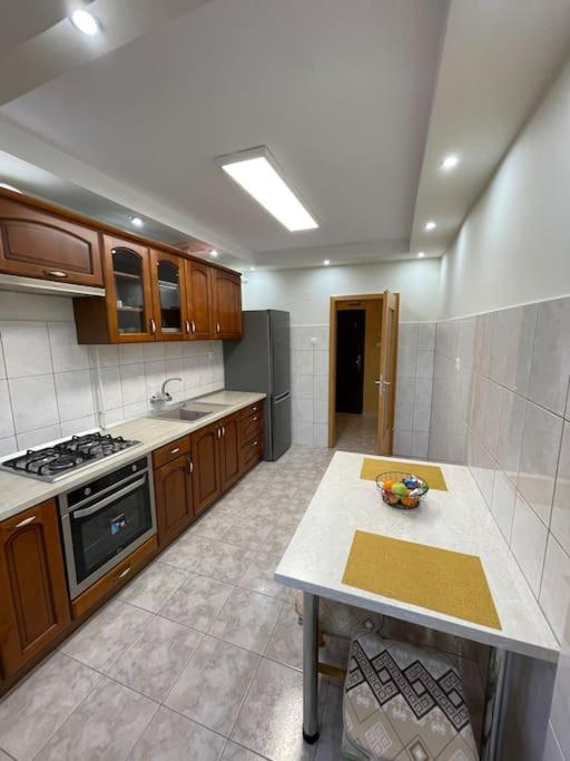 Apartment Superb Intr-O Locatie Premium 티미쇼아라 외부 사진