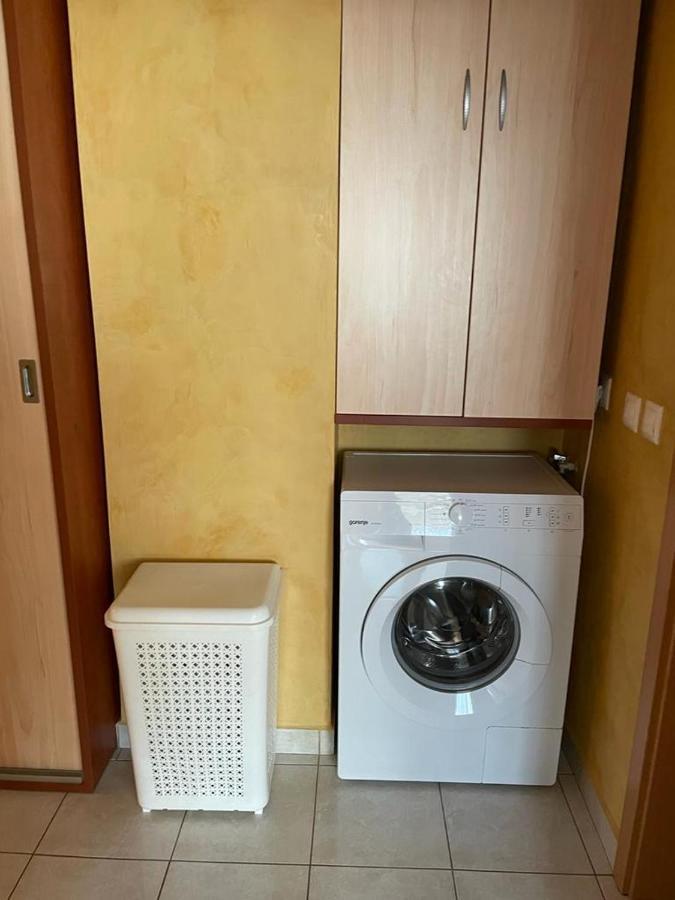 Apartment Superb Intr-O Locatie Premium 티미쇼아라 외부 사진